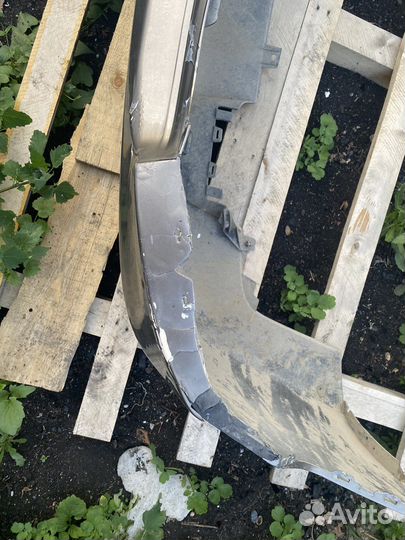 Бампер honda civic 4d