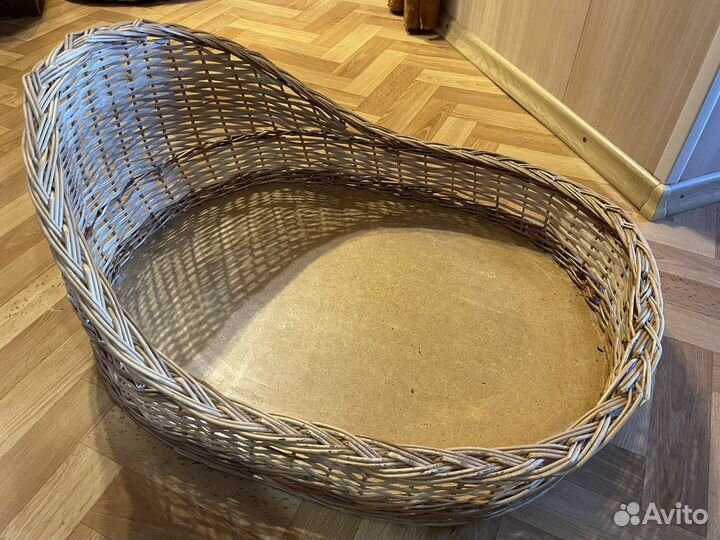 Лежанка для собаки