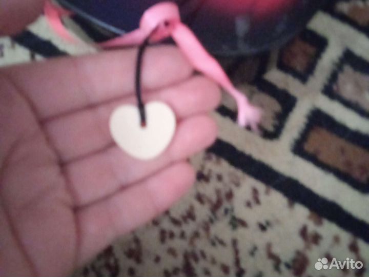 Игрушечная гитара