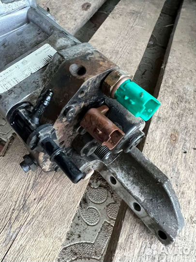 Топливный насос ssang Yong