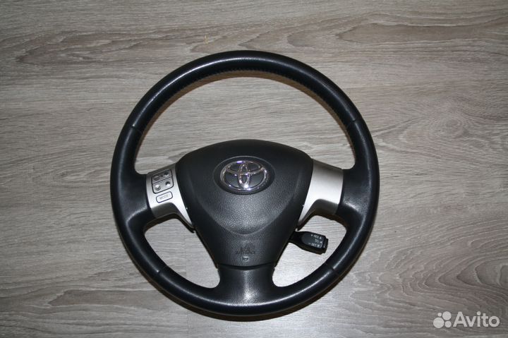 Рулевое колесо Toyota Auris с AIRbag