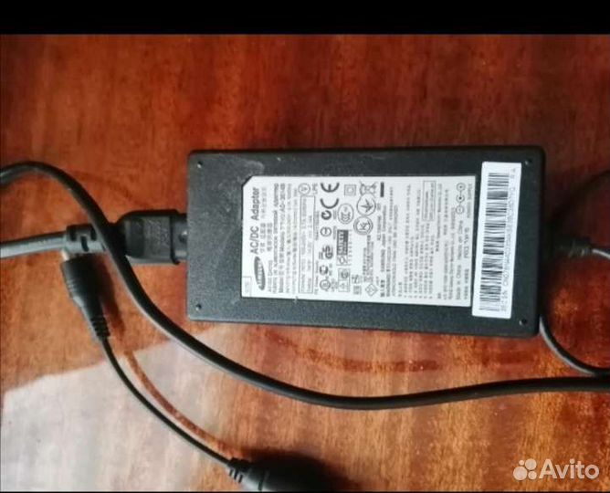 Блок питания для ноутбука samsung