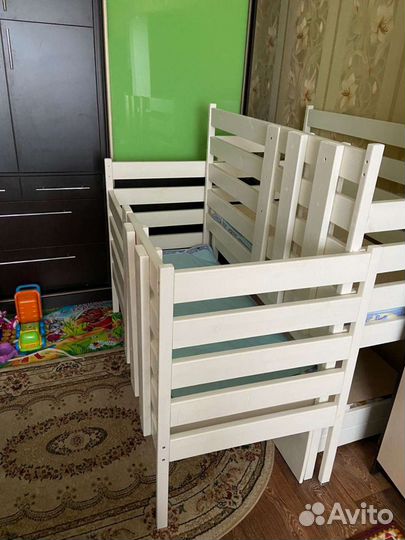 Детская кроватка