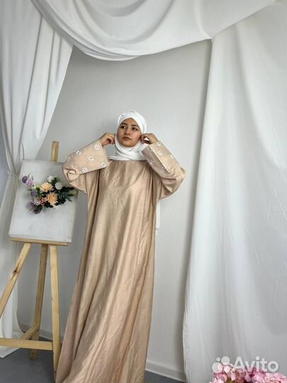 Мусульманское платье абая