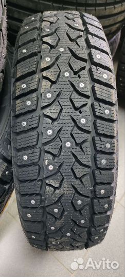 Aplus A703 235/60 R18 107