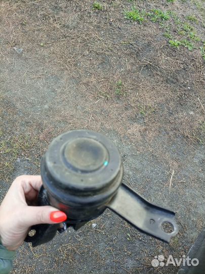 Опора двс на тойоту гая