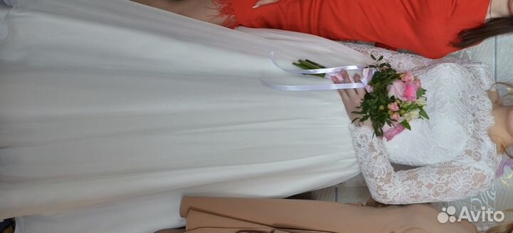 Свадебное платье