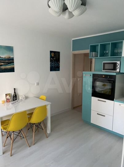 3-к. квартира, 85 м², 1/12 эт.
