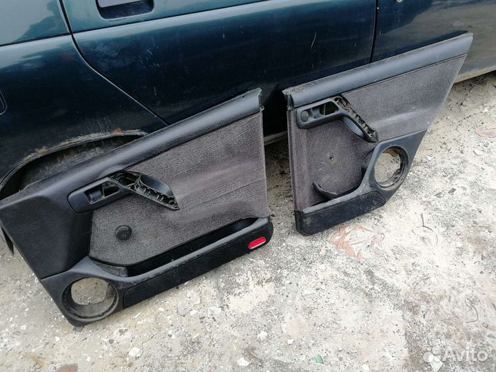 Дверные карты Фольксваген Венто Гольф