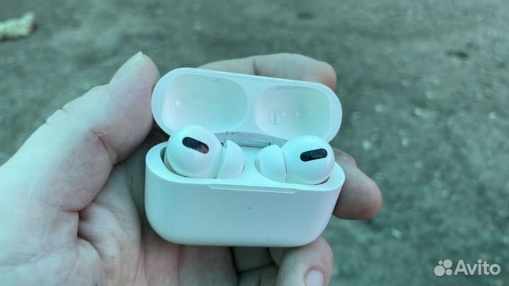 Apple airpods pro