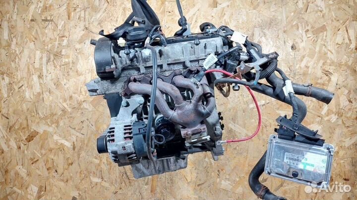 Двигатель Volkswagen Golf 5 BCA 1.4