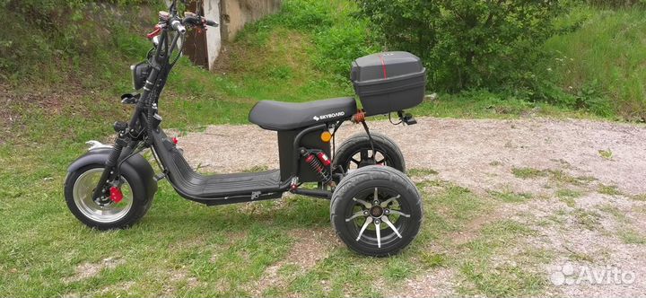 Электроскутер Skyboard BR60