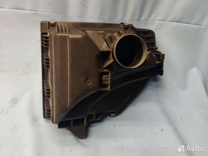 Корпус воздушного фильтра BMW X3 F25 N52B30