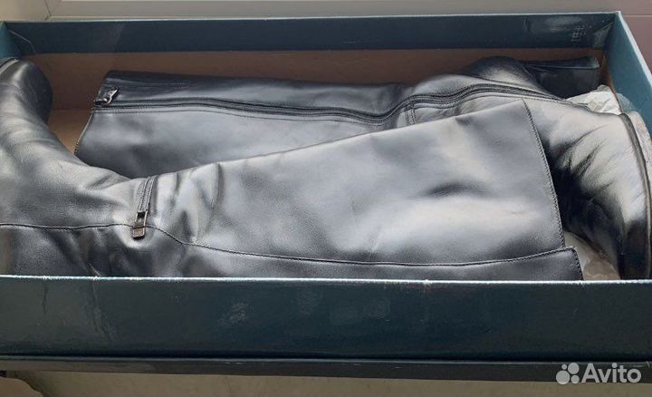 Сапожки женские 38 и 40 размеры