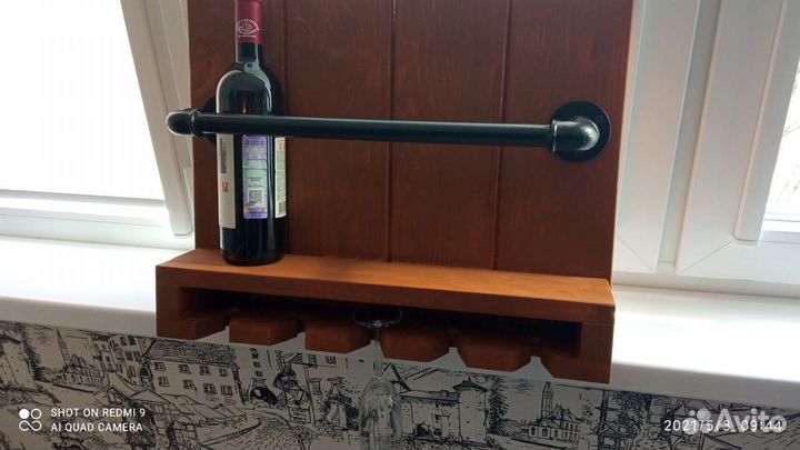 Винная полка настенная