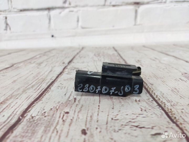 Кронштейн бампера переднего левый Accent