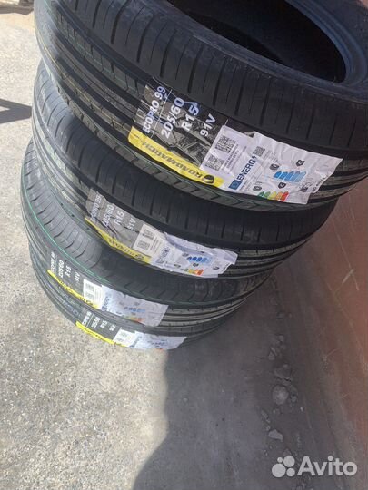 Roadmarch EcoPro 99 205/60 R15