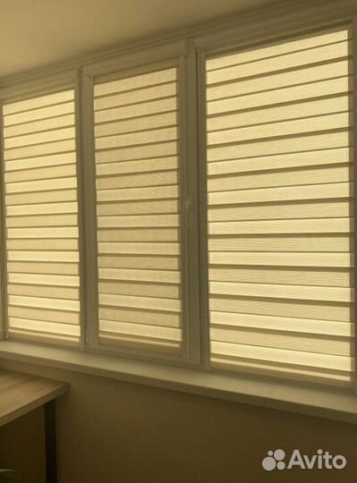 Рулонные шторы в коричневом коробе D6504