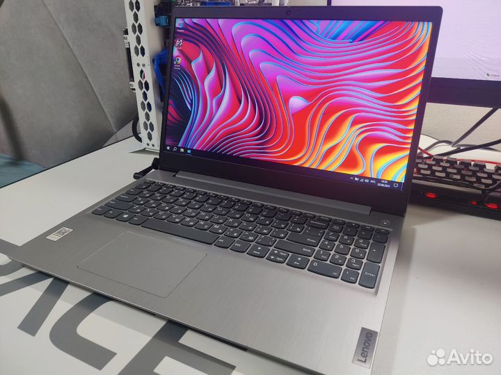 Lenovo i3 Gen10/ 8Gb/ SSD256 + Гарантия