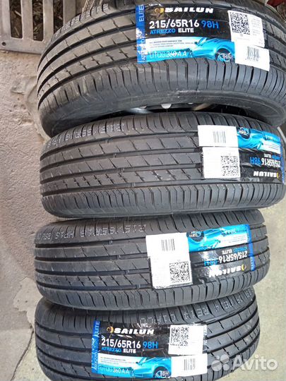 Лето в сборе 215/65р16. Для Нивы
