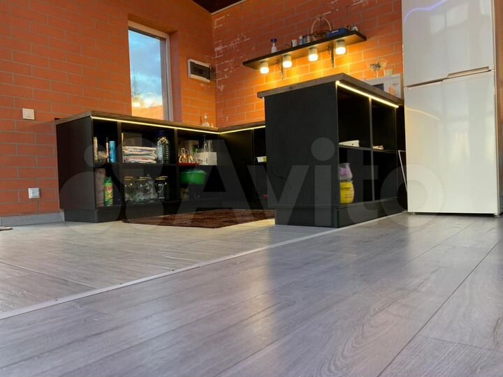 Дом 61 м² на участке 7 сот.