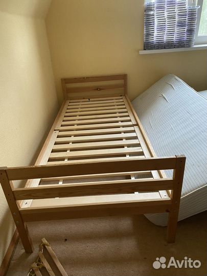 Кровать икеа 90*200 деревянная