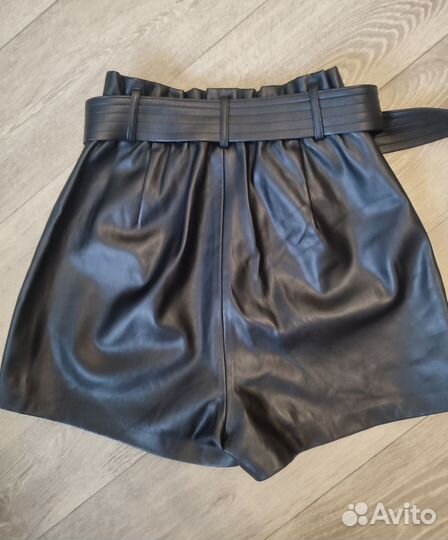 Шорты женские кожаные