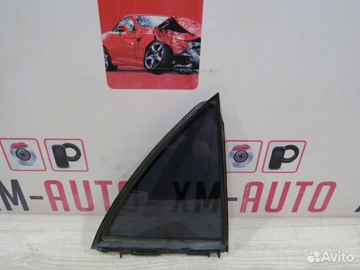 Форточка правая Toyota Corolla 150