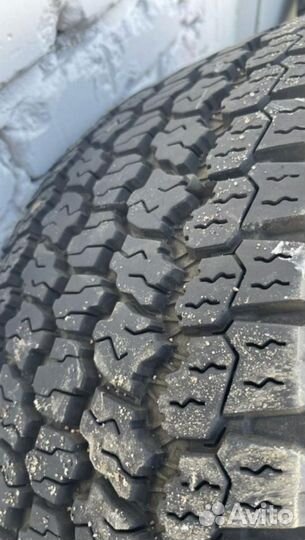 Goodyear Wrangler MT/R Kevlar 265/65 R17