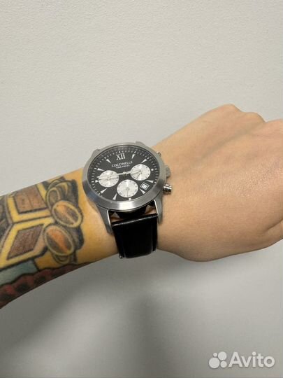 Часы наручные женские