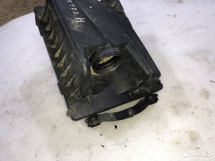 Корпус воздушного фильтра Astra H Zafira B