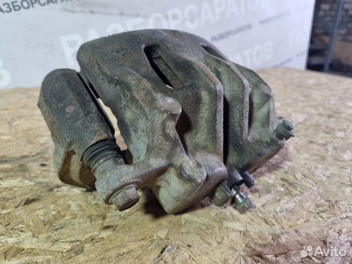 Суппорт тормозной передний правый Ssangyong Action