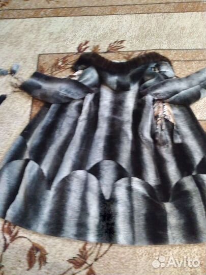 Шуба мутоновая 48-50-52 с отделкой норка