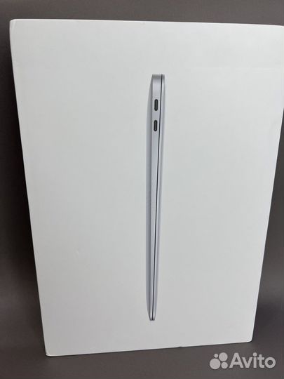 Apple MacBook Air13 8/256 Gb