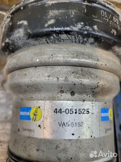 Пневмостойка передняя левая mercedes w220 4matiс