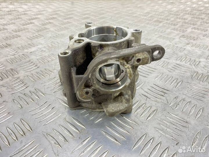 Вакуумный насос Skoda Octavia A5 cdab 2013