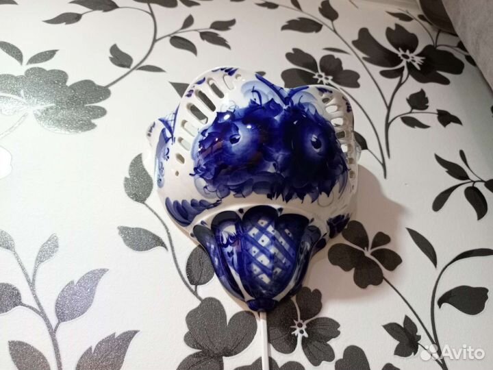 Настенный светильник бра