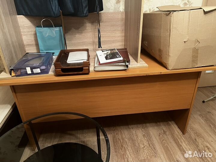 Компьютерный стол