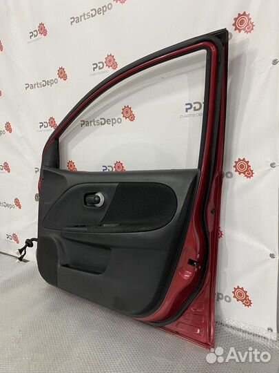 Дверь передняя правая Nissan Note Е11, 2006-2013