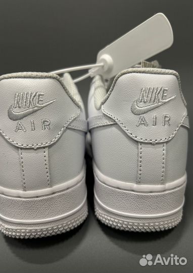 Кроссовки Nike AIR force 1 белые