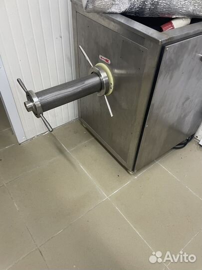 Сепаратор рыбного фарша CR-200(1,5 mm)