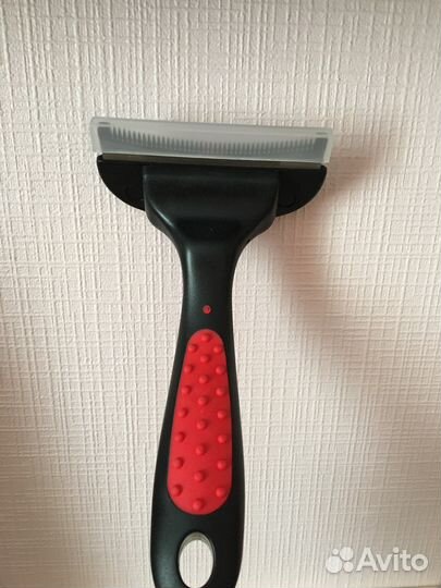 Расчёска-триммер для собак и кошек