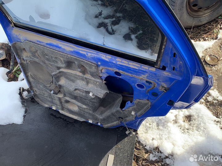 Дверь задняя правая ford focus 1