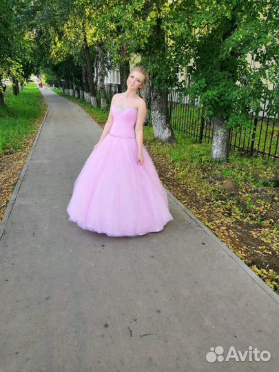 Платье