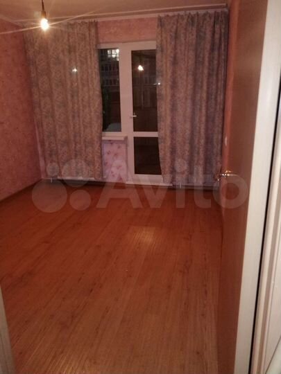 Комната 12 м² в 4-к., 1/9 эт.