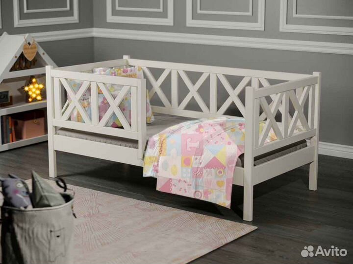 Кроватка высокий борт для малыша софа из натуральн