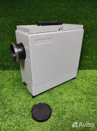 Диапроектор Лэти-60м