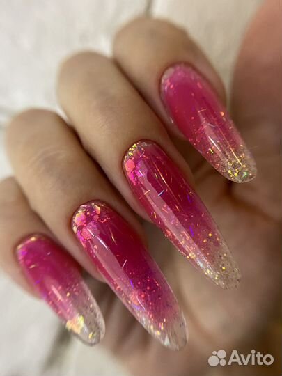 Наращивание ногтей, маникюр