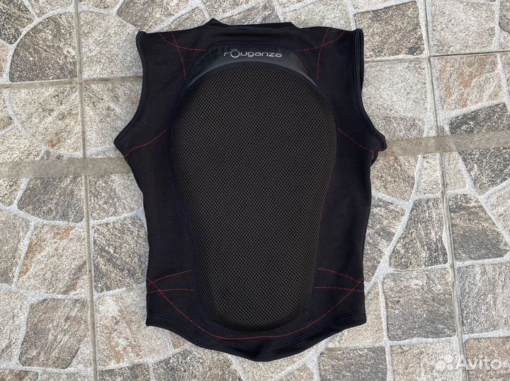 Защитный жилет для верховой езды