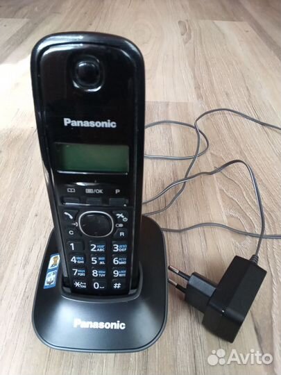 Радиотелефон Panasonic KX-TG1611ru